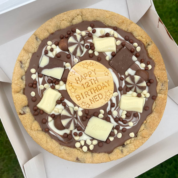 GIANT DEEP DISH COOKIES
