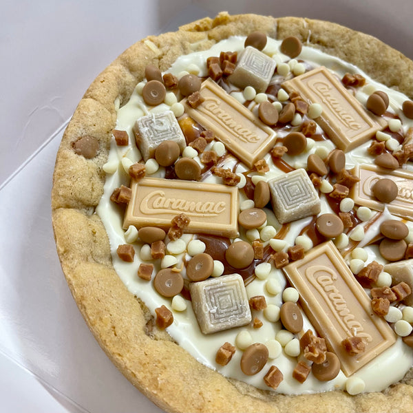 GIANT DEEP DISH COOKIES