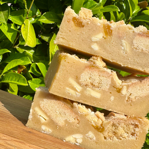 Lemon, White Choc & Shortbread Blondie